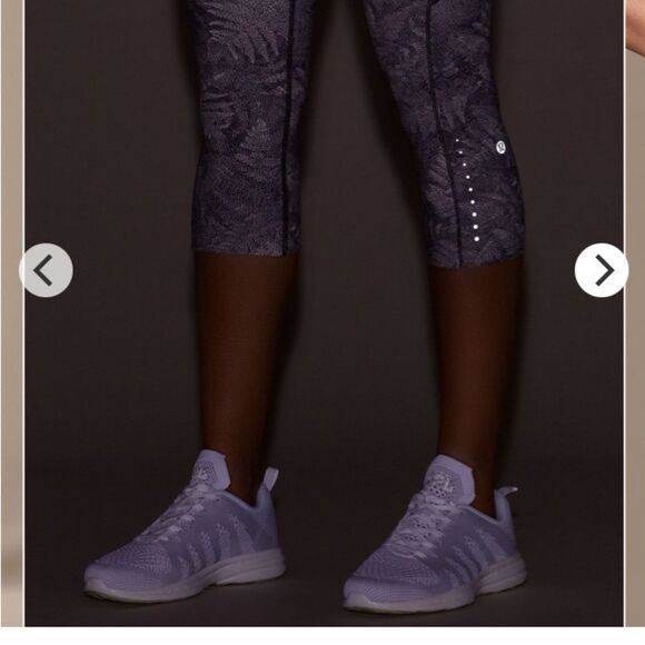 NEW Lululemon Fast & Free Crop - Picture 5 of 10